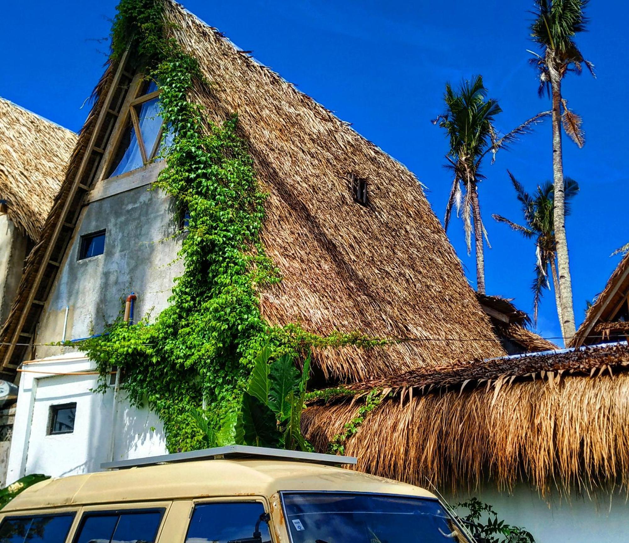 Tarzan'S House Hotell General Luna  Exteriör bild
